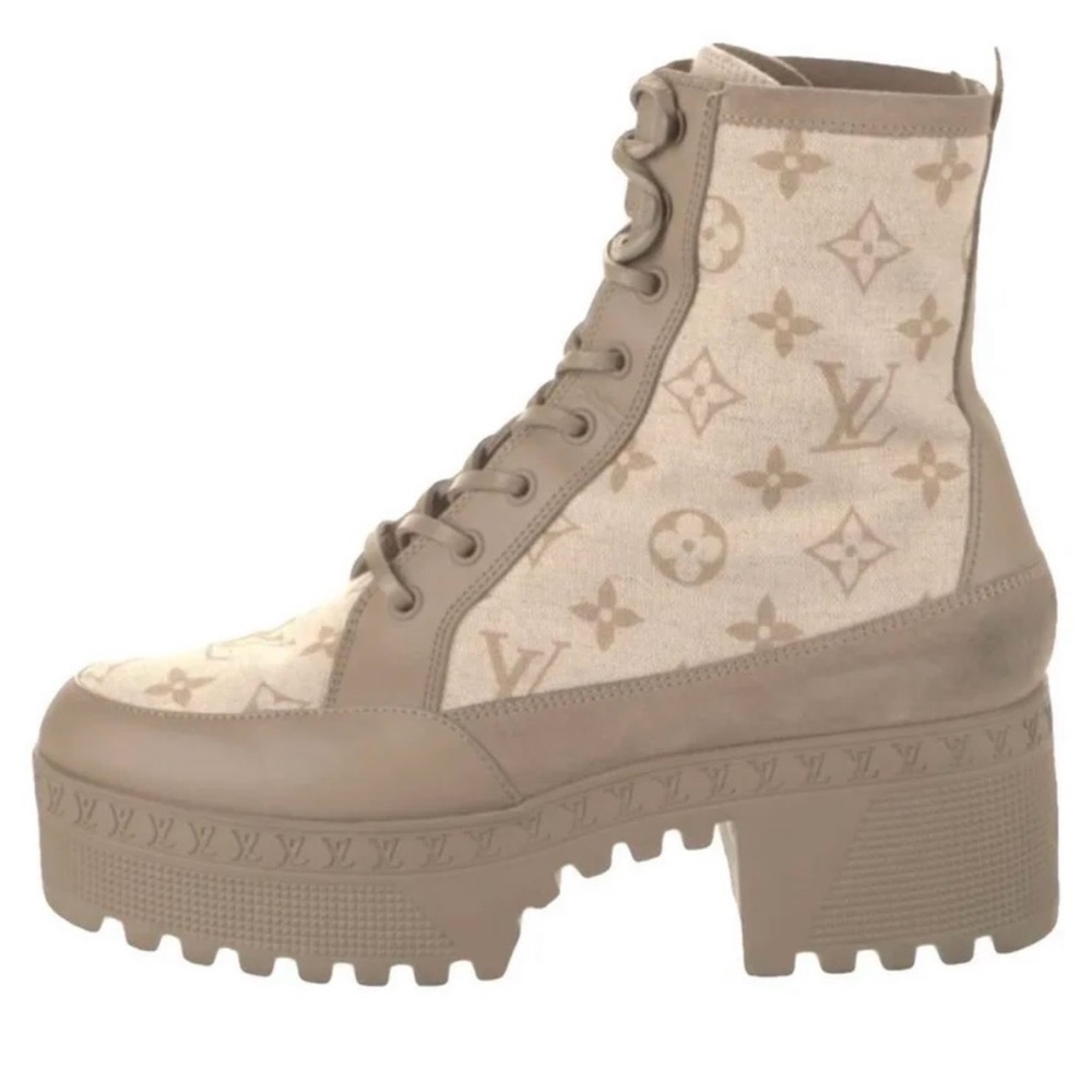 Authentic Louis Vuitton Tan Monogram Lace Up Boots